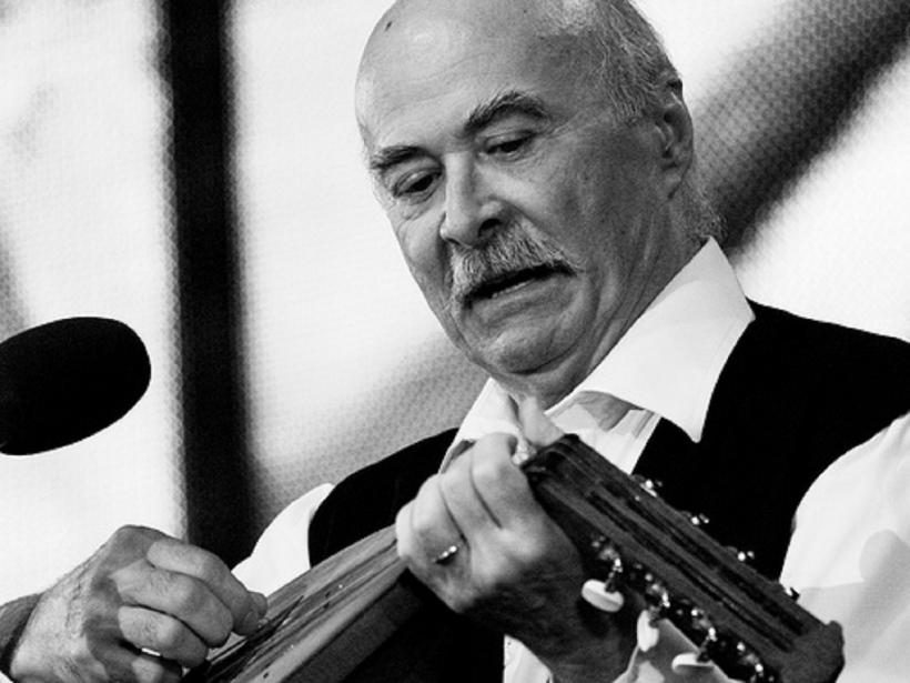 Tudor Gheorghe, dus de urgență la spital. Marele artist a căzut în baia unui hotel