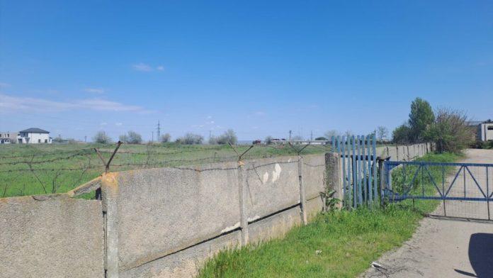 Mărturia cutremurătoare a femeii în curtea căreia a căzut drona rusească: Mi-a fost frică!