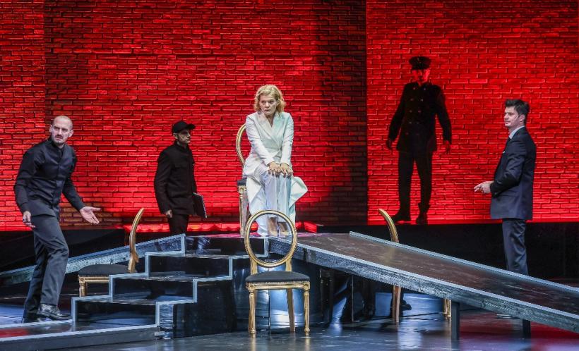 Spectacolul MARY STUART - invitat oficial al celei de-a 13-a ediții a MITEM (Madach International Theatre Meeting) de la Budapesta 19005275