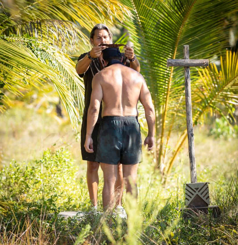 Marian Godină a câștigat colanul de Imunitate, într-o ediție Survivor, lider de audiență! Diseară, flacăra se va stinge pentru un concurent din tribul Los Niños