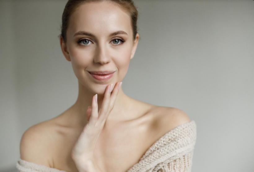 Piele vizibil mai luminoasă cu serul Rilastil Intense C