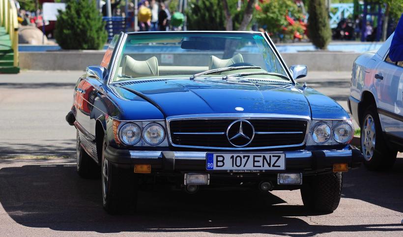 Imagini spectaculoase de la Retro Parada Primăverii 2026: mașini rare și povești fascinante din ultimul secol 19005595