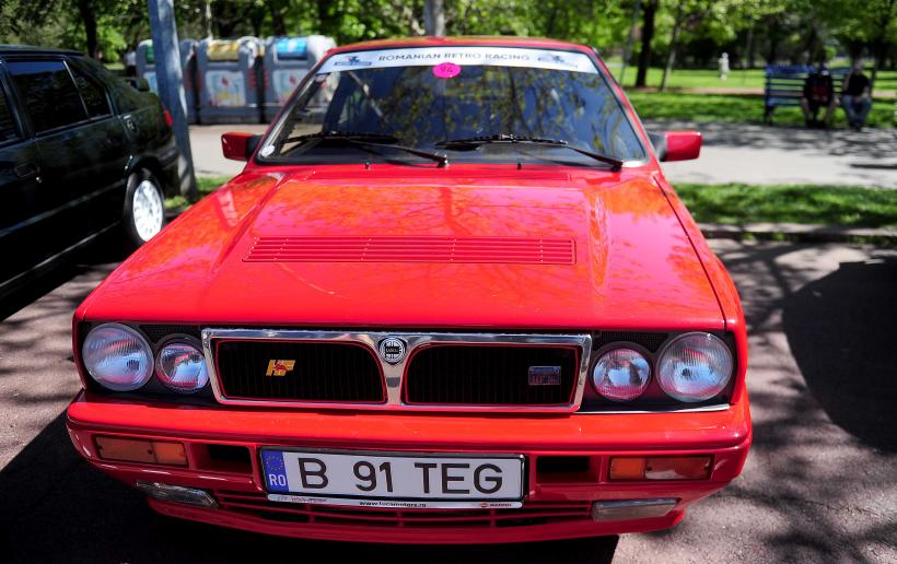 Imagini spectaculoase de la Retro Parada Primăverii 2026: mașini rare și povești fascinante din ultimul secol 19005603