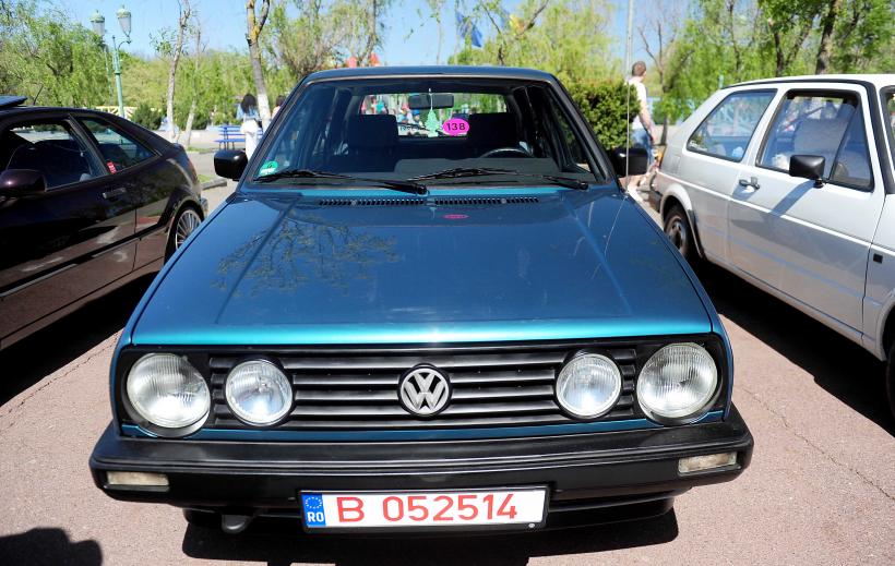 Imagini spectaculoase de la Retro Parada Primăverii 2026: mașini rare și povești fascinante din ultimul secol 19005619