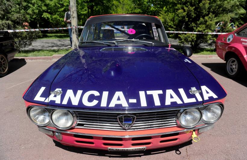 Imagini spectaculoase de la Retro Parada Primăverii 2026: mașini rare și povești fascinante din ultimul secol 19005642