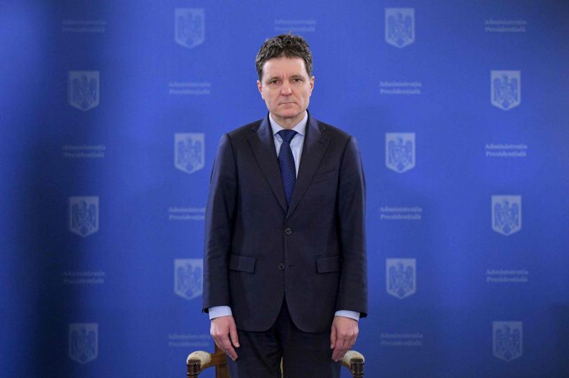 Haosul perfect, de după căderea lui Bolojan. România intră în epoca partidelor „războinice” 19005707