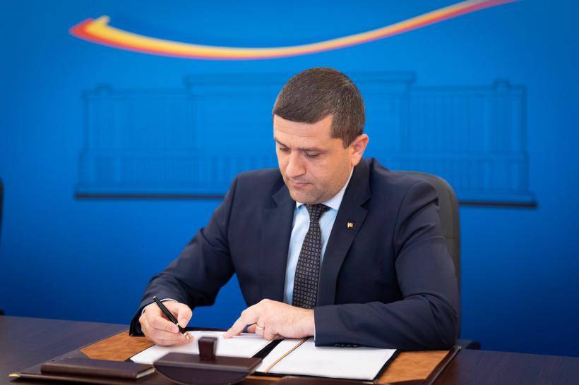 Ministrul Apărării: Drona de la Galați nu a fost văzută pe radar