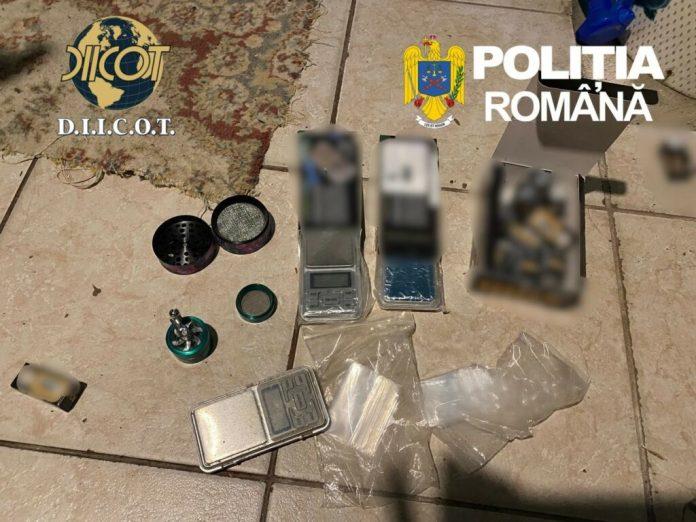 Dicționarul traficanților de lângă școli: Cum sunt „codate” tranzacțiile cu droguri pentru a păcăli părinții și poliția