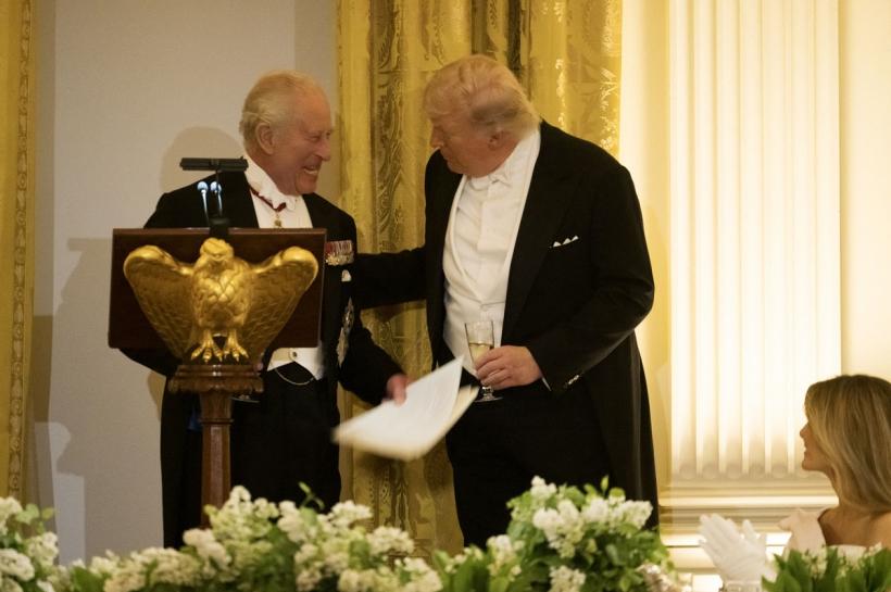 „Fără britanici, ați vorbi franceza”. Regele Charles îi dă replica președintelui american la Casa Albă 19005962