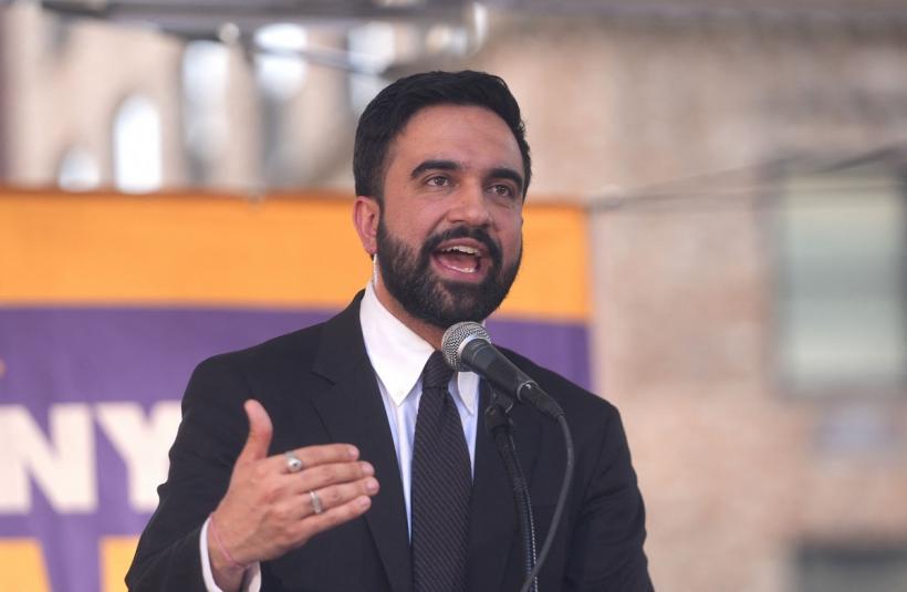 Primarul New York-ului îi cere regelui Charles să returneze un diamant revendicat de India 19006259