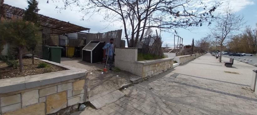 Litoralul se va umple, dar nu și camerele de cazare. Sezonul începe cu stângul: temperaturi mici și prețuri mari 19006161