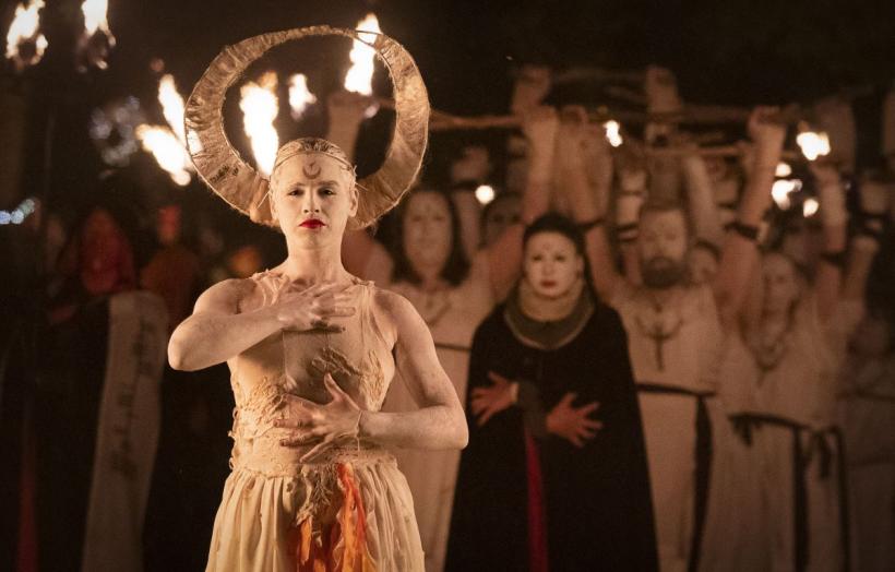 Ce este Beltane? 10 moduri de a-ți manifesta dorințele cu ajutorul acestui eveniment sacru