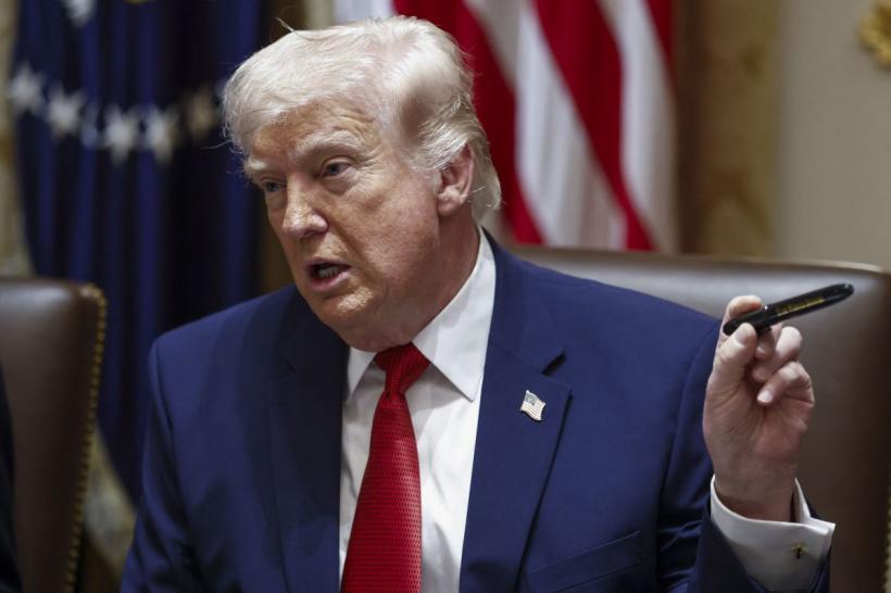 Trump dezvăluie motivul pentru care nu vrea să poarte vestă antiglonț