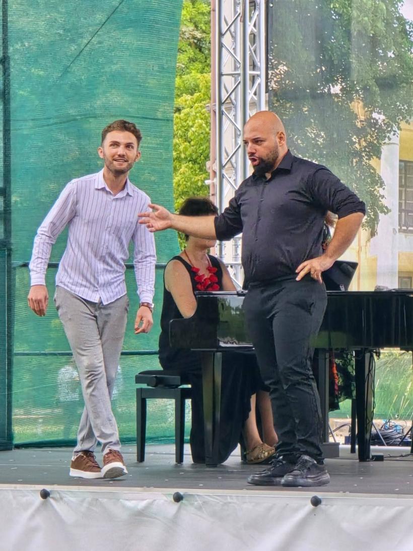 S-au lansat înscrierile la International Salbek Opera Masterclass 2026: cursuri cu mezzosoprana Ruxandra Donose, tenorul Ramón Vargas și soprana Leontina Văduva 19006206