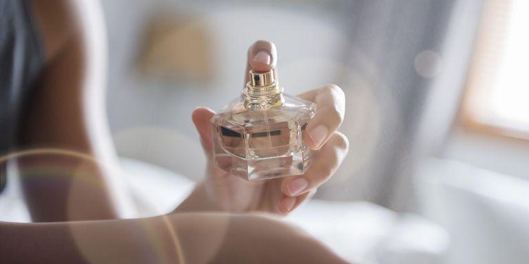 Ce parfum ți se potrivește, în funcție de data nașterii