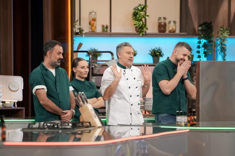Jurații Chefi la cuțite intră în cea de-a zecea confruntare culinară. Situație tensionată diseară: o concurentă vrea să-și părăsească echipa! 19006824