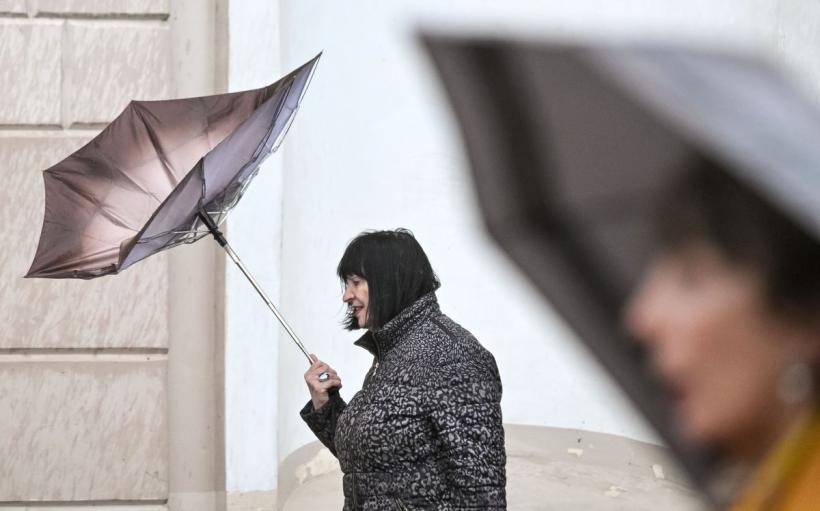 Alertă meteo imediată de ploi torențiale, furtună și grindină. Iată lista localităților afectate de fenomene extreme