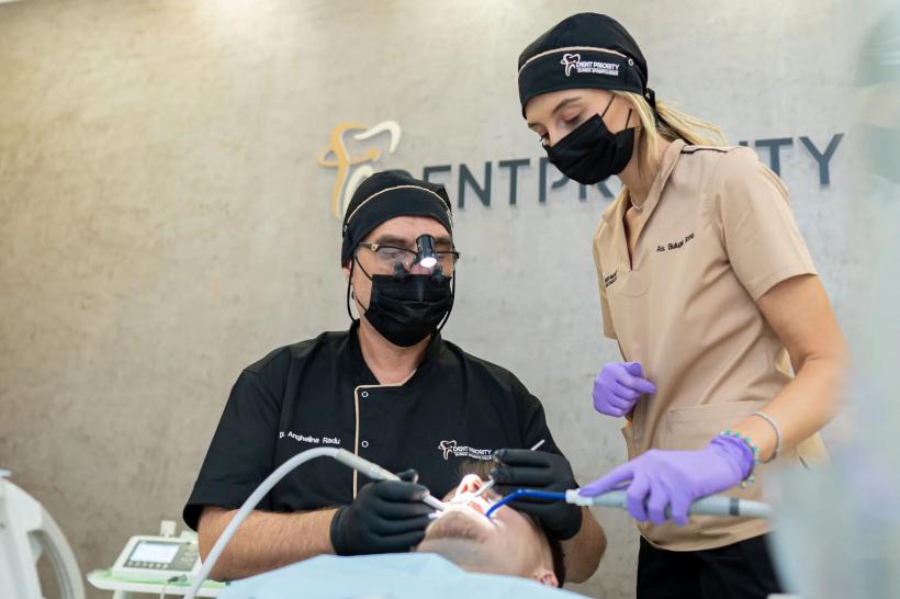 Experiența la dentist: detaliile care fac diferența pentru pacienți