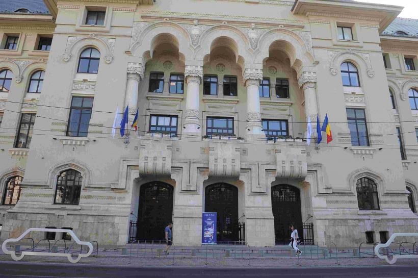 Bucureștiul vrea să devină primul oraș fără taxiuri! Primăria Capitalei elimină 1.000 de licențe pe an 19007395