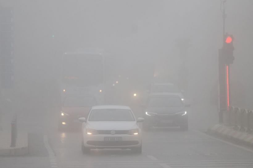 Ceață densă în România. Se circulă cu dificultate în 10 județe