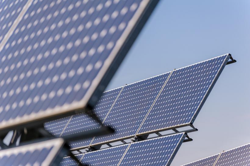 Programul Casa Verde a fost ELIMINAT! Guvernul Bolojan renunță la subvențiile pentru panouri fotovoltaice