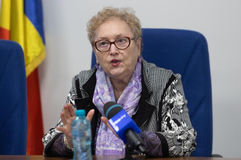 Renate Weber atacă la CCR ordonanța Guvernului Bolojan privind înzestrarea armatei: „Executivul interimar nu putea adopta OUG”
