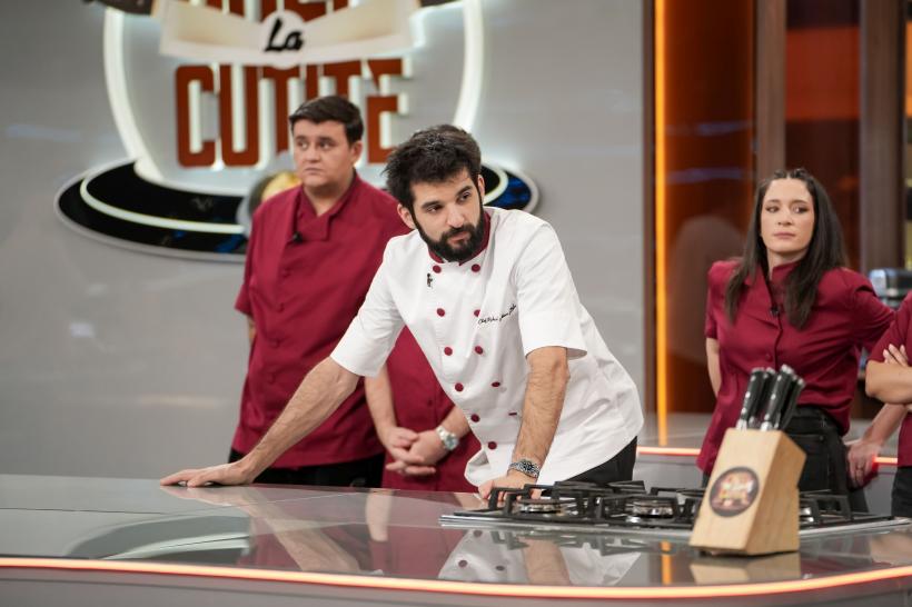 Chefi la cuțite, lider de audiență. Echipa bordo a obținut aseară o nouă victorie. Provocare dură diseară: Chefii își impun unii altora combinații grele de ingrediente 19008244