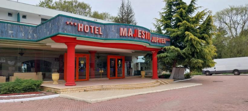 „Litoralul pentru toți” și alte oferte fac accesibilă cazarea, la început de sezon estival 19008129