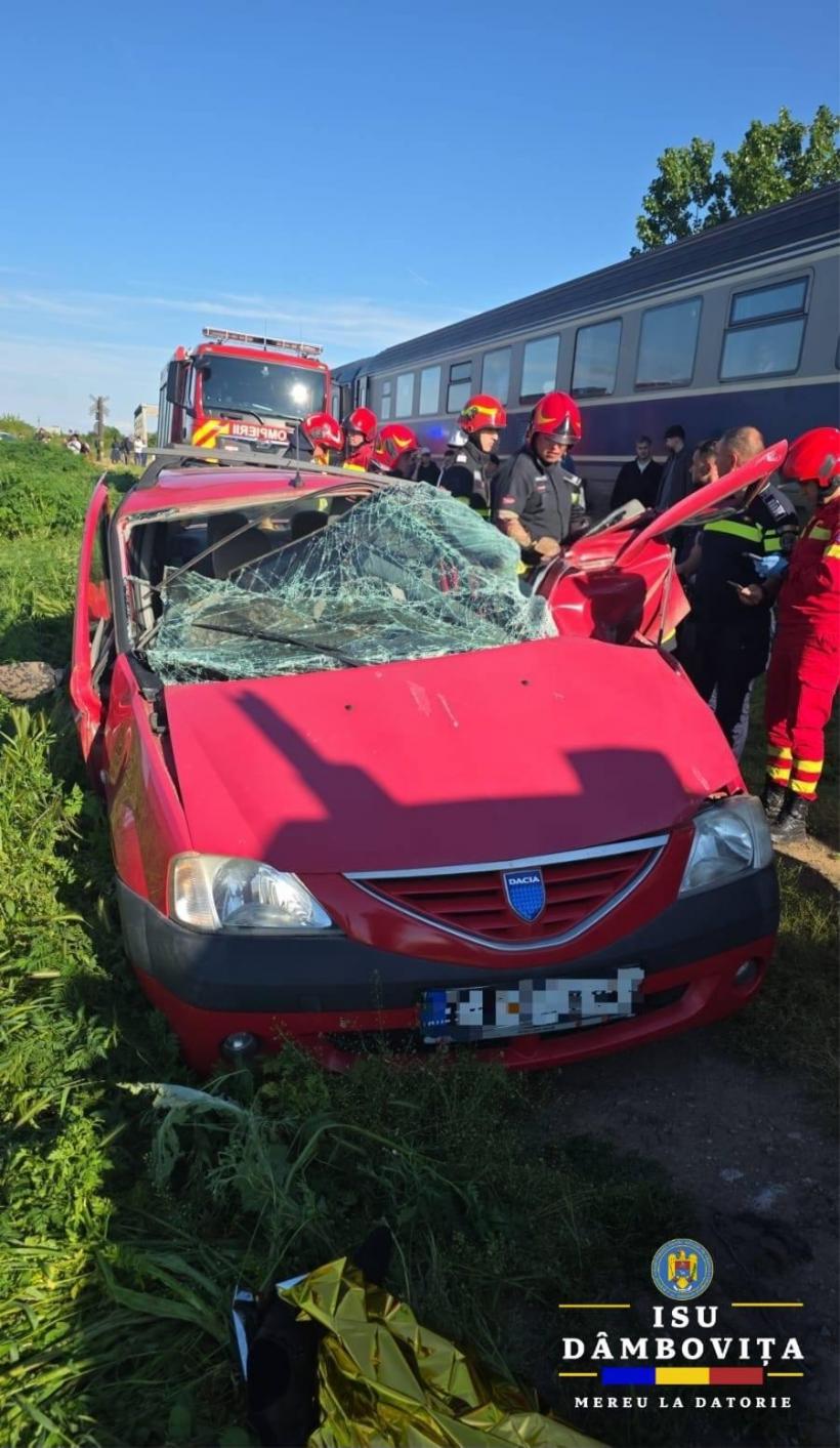Tragedie în Găești: o șoferiță a murit după ce mașina i-a fost lovită de tren. Aproape 100 de pasageri erau în garnitură
