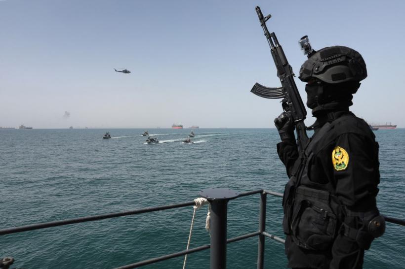 Arme pe străzi și mitinguri antiamericane. Cum se pregătește Iranul de un nou război cu SUA 19008893