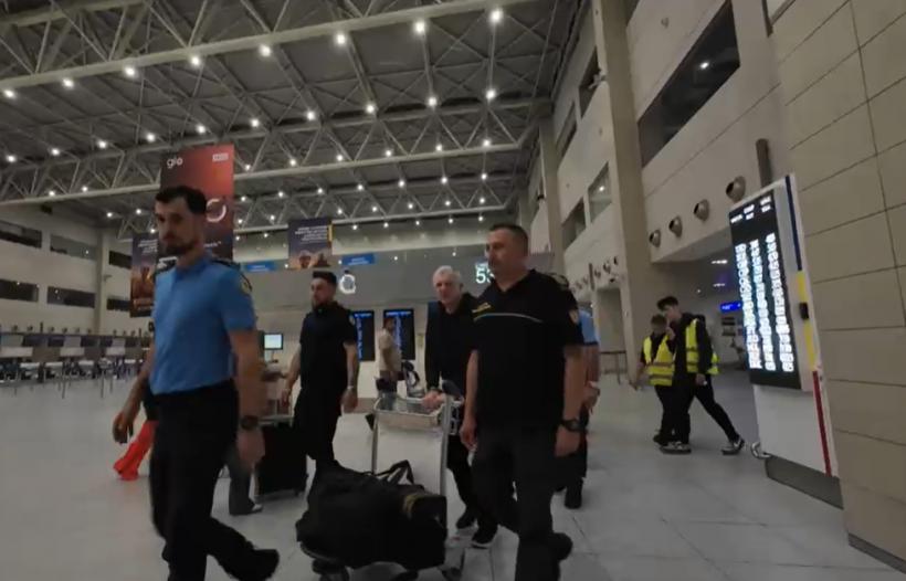 Fugarul Vasile Rodideal, aflat pe lista „Most Wanted”, predat de Rusia României, a aterizat pe Otopeni 19009076
