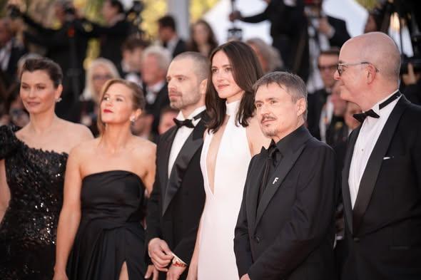 Mungiu și Sebastian Stan au cucerit Cannes-ul: Mesajul de mândrie transmis de Ministerul Culturii