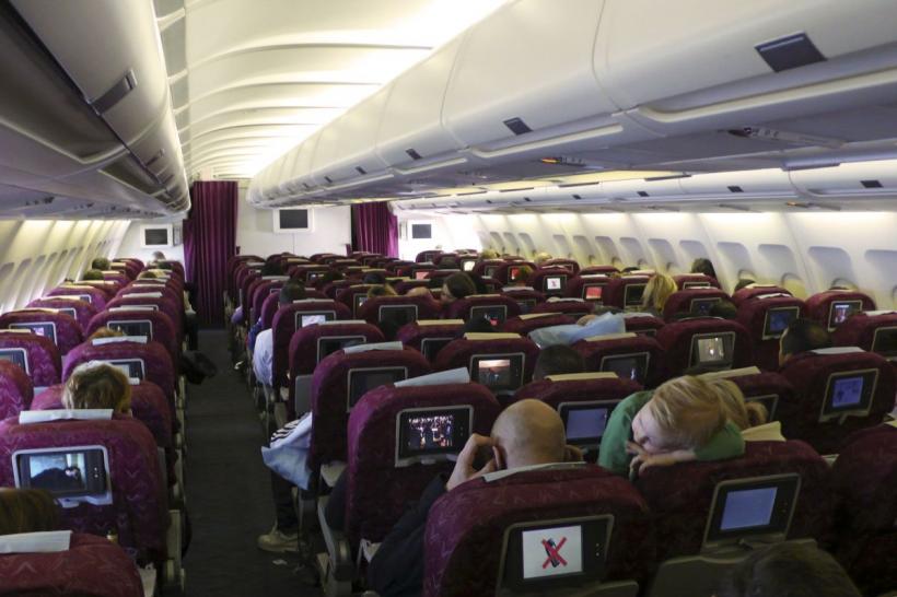 Codurile secrete din avion pe care pasagerii nu ar trebui să le audă niciodată. Ce înseamnă „ABP”, „Code 300” sau „Squawk 7500”