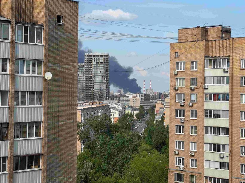 Cum schimbă dronele ucrainene regulile războiului: loviturile care paralizează rafinăriile și apărarea Rusiei
