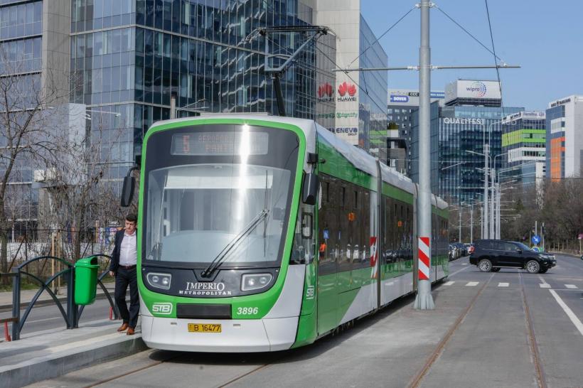 STB pregătește achiziții majore pentru București. Vor veni 46 de tramvaie noi și 100 de troleibuze articulate