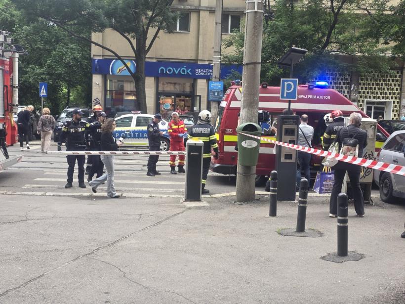 UPDATE Incident la Ministerul Transporturilor. Un lift cu mai multe persoane a căzut în gol!    19009553