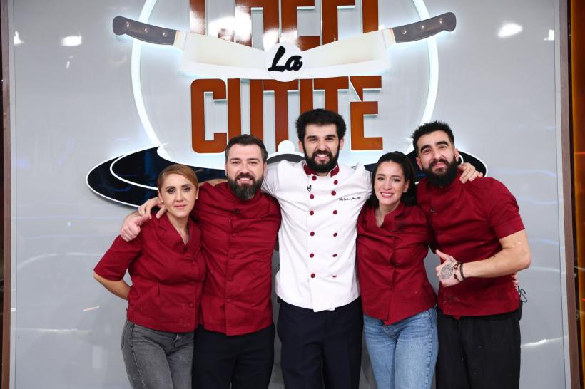 Record de audiență cu ediția Chefi la cuțite de ieri, care a stabilit semifinaliștii. Tunicile bej, conduse de Chef Ștefan, au intrat primele în Semifinală, câștigând ultimul battle 19009585