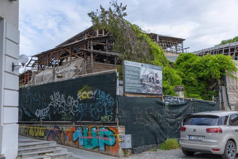 Încep lucrările la Curtea Veche, cel mai bătrân monument medieval din București 19009728