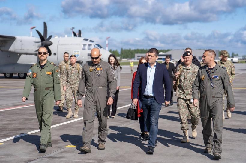 Eroul din Baltica. Încă un pilot român decorat după incidentul cu drona