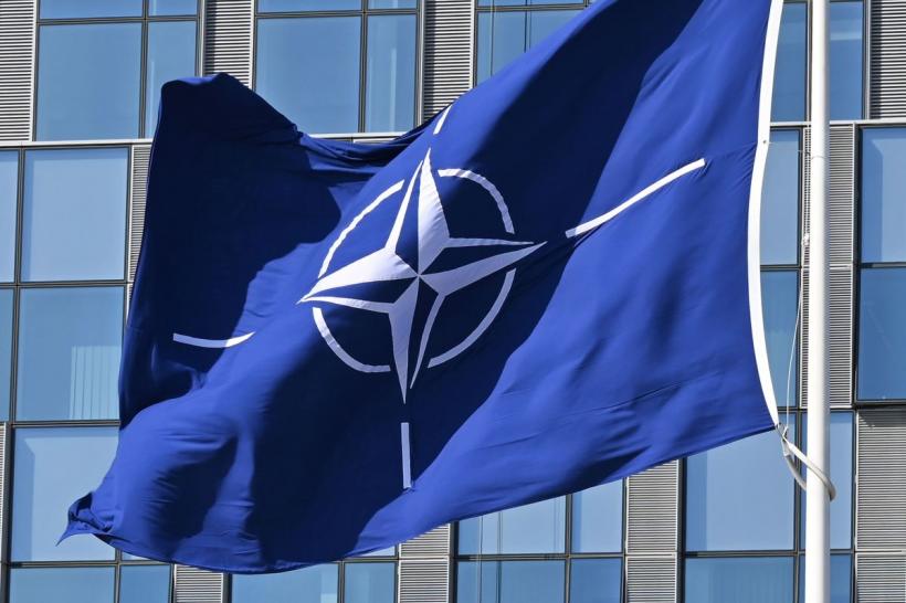 Marea Britanie și Franța resping planul NATO de a spori ajutorul militar acordat Ucrainei