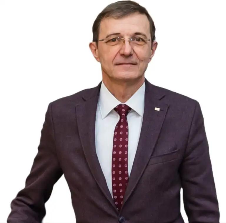 Scandalul „Goga-Vexler”, la Iași. Istoricul Ioan-Aurel Pop: „Avea dreptate Umberto Eco: trăim invazia imbecililor!” 19009965