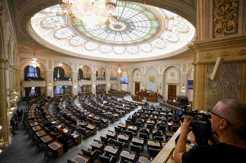 13,36% este rata traseismului și a abandonului în Parlamentul României, de la ultimele alegeri legislative 19010122