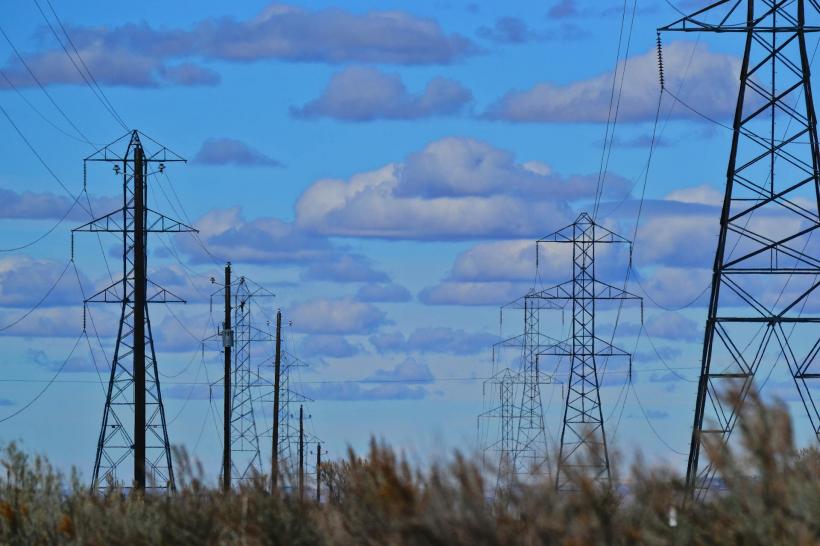 Alertă pe piața energiei: Statul a decontat mai puțin de 1% din facturile furnizorilor