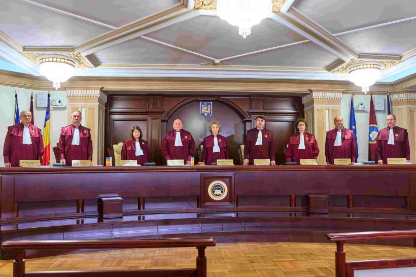USR vrea să schimbe, neconstituțional, procedura de audiere a candidaților pentru funcția de judecător la CCR