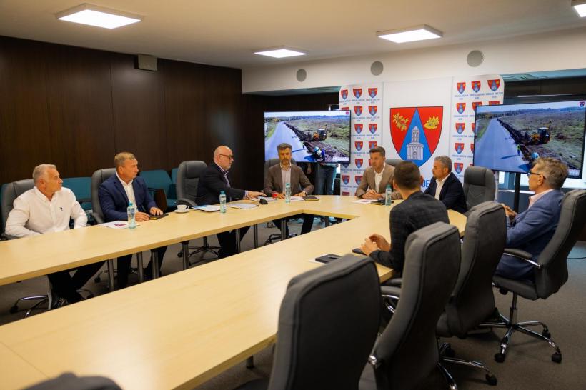 Contract pentru modernizarea și extinderea sistemului de alimentare cu apă în aglomerarea Snagov 19010594