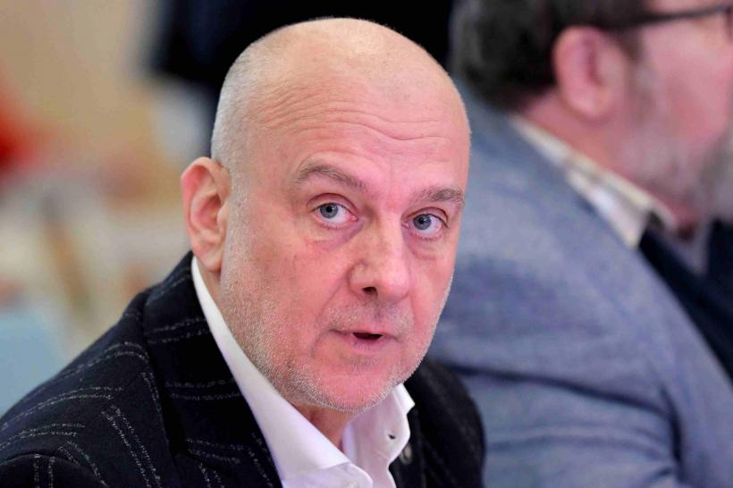 Salariile bugetarilor mai pot fi salvate de Curtea Constituțională, prin Avocatul Poporului 19010655