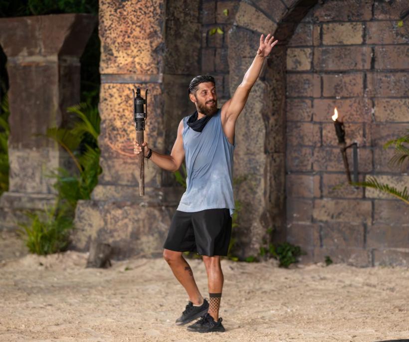 Gigi Nicolae a părăsit Survivor, într-o ediție lider detașat de audiență, chiar înainte de săptămâna finală a competiției! 19011185