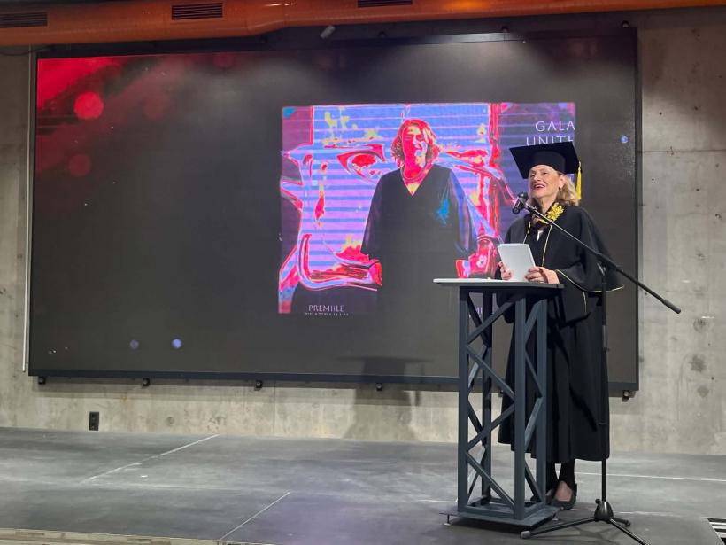 Managerul cultural Aura Corbeanu a primit titlul onorific Doctor Honoris Causa, distincție acordată de Academia de Muzică, Teatru și Arte Plastice Chișinău 19011303