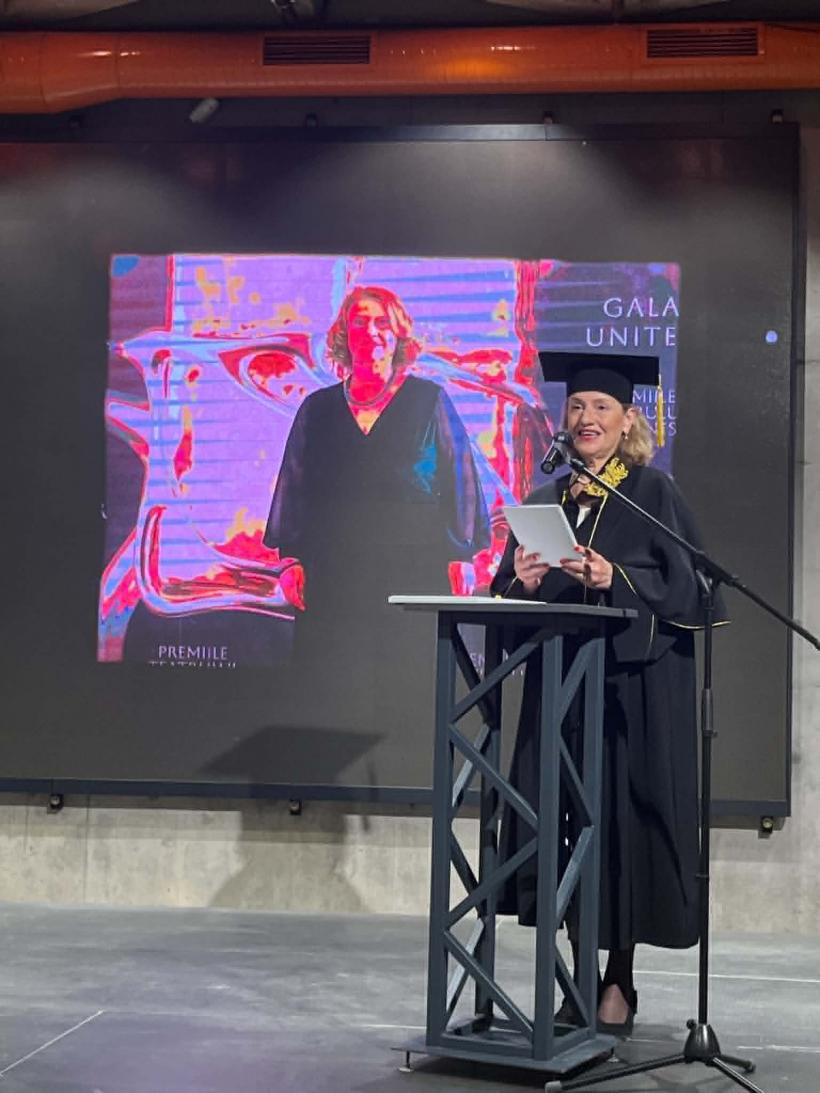 Managerul cultural Aura Corbeanu a primit titlul onorific Doctor Honoris Causa, distincție acordată de Academia de Muzică, Teatru și Arte Plastice Chișinău 19011304