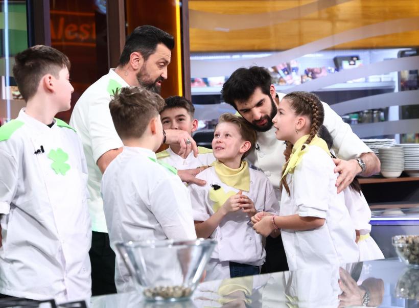 Copiii au misiunea de a reda povești celebre în farfuriile lor și trăiesc experiența antrenantă a primei amulete aruncate-n joc, diseară, la Chefi la cuțite – Viitorul are gust 19011655
